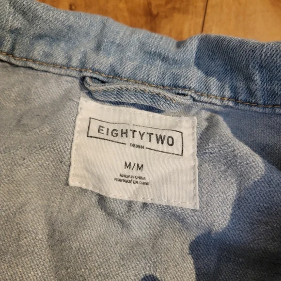 Jean jacket - Picture 2 of 2